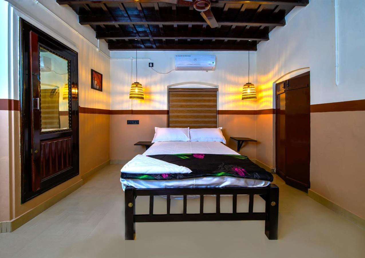 Rams Guest House The Valley Near Kims Hospital Thiruvananthapuram Buitenkant foto